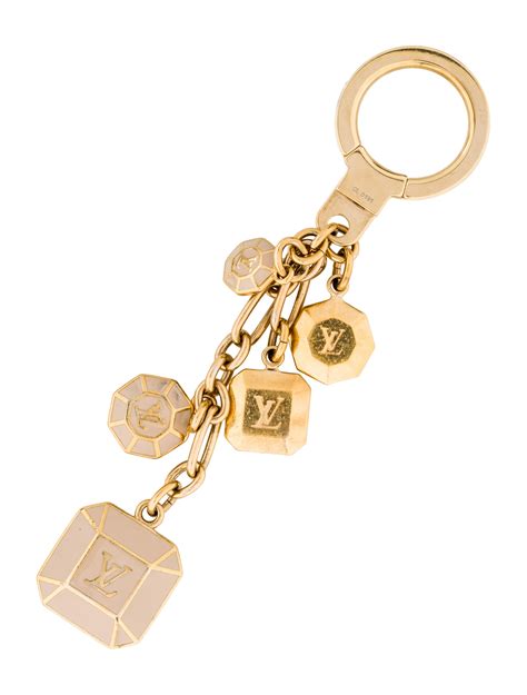 louis vuitton lv keychain